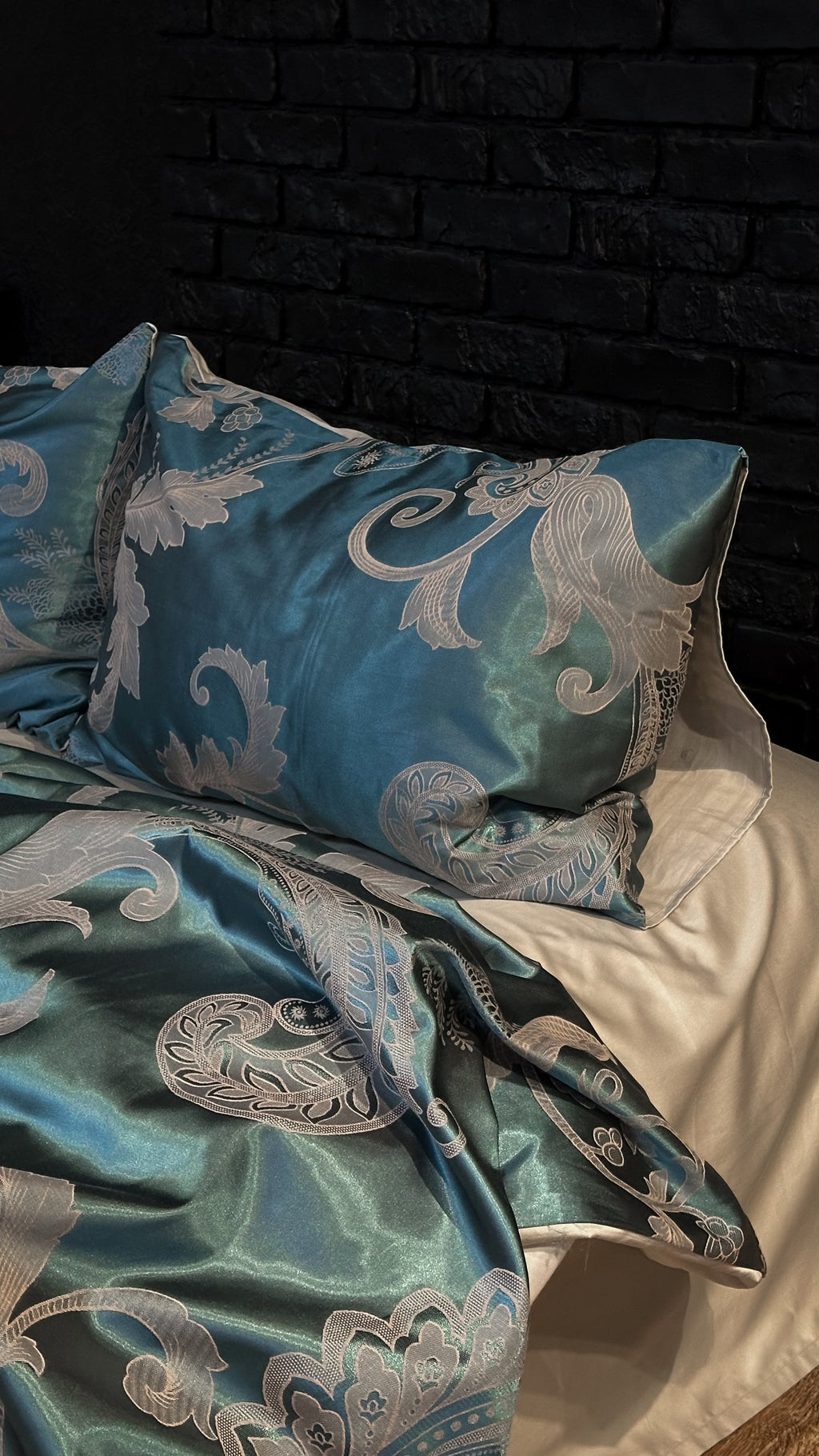 Jacquard & Cotton Sateen Bedding Set - Ocean
