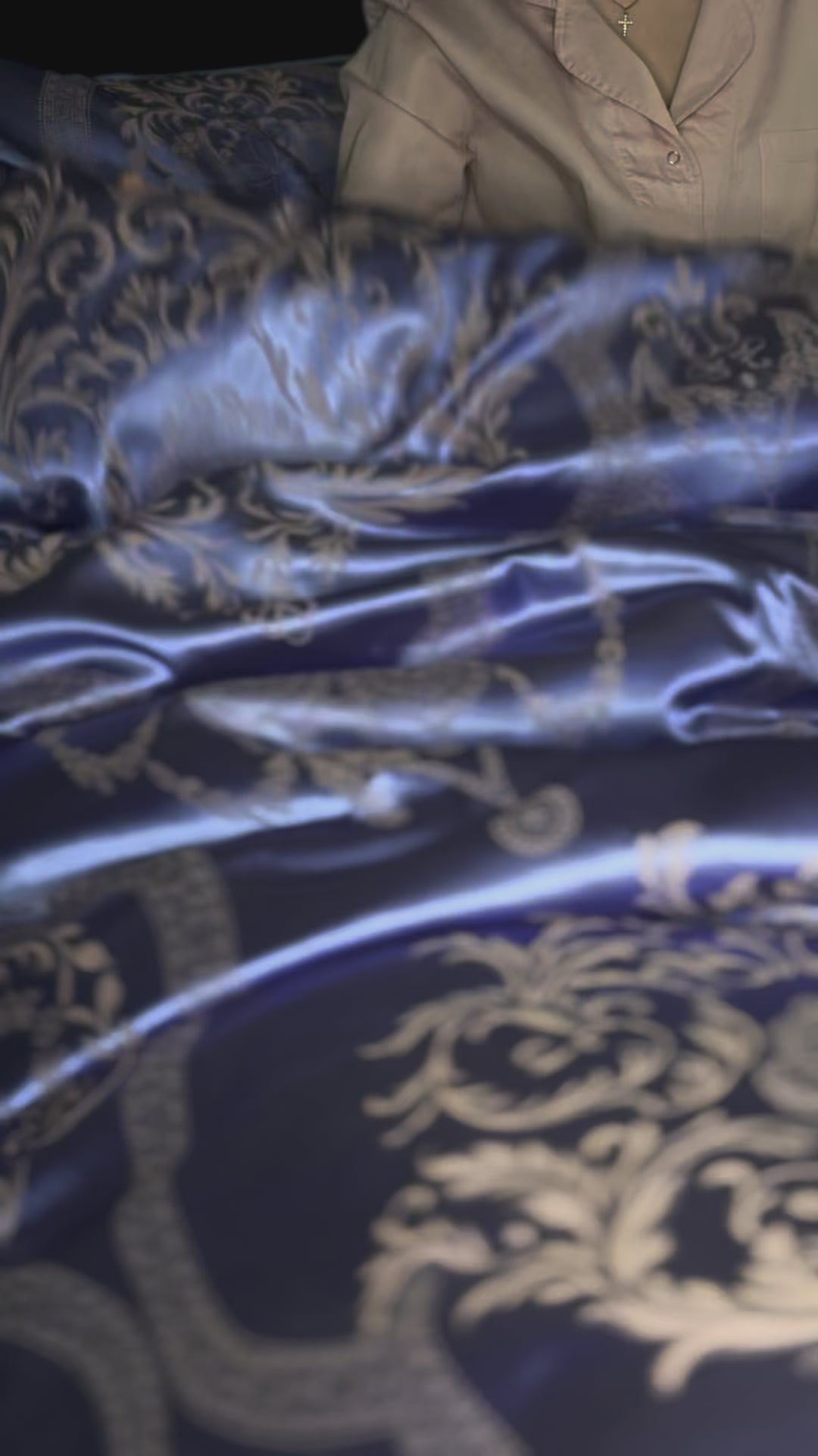 Jacquard & Cotton Sateen With Embroidery Bedding Set - Blue